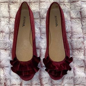 NWOT Burgundy ruffle and velvet flats